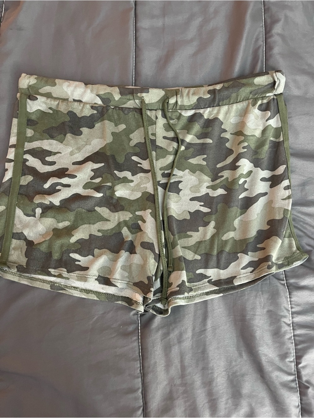 Lucky Brand Green Camo Athletic Shorts